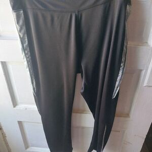 Zone Pro Black Leggings for Everyday Comfort